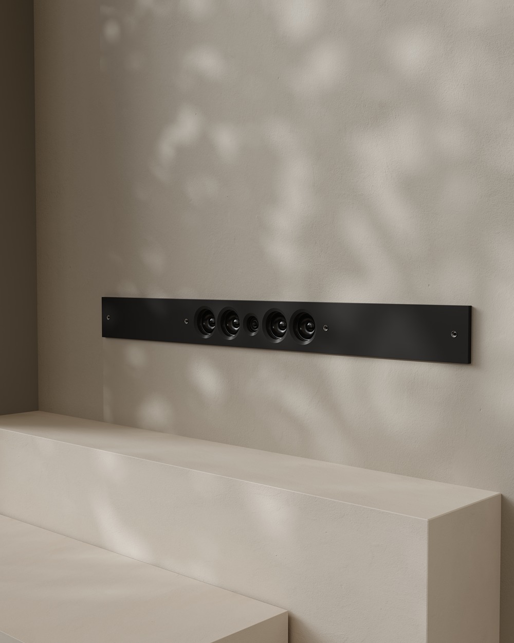 C-4-1_SOFTPACK_INWALL_BLACK_SIZE_1